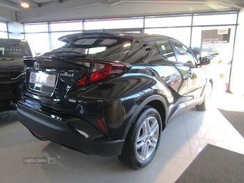 Used Toyota C-HR 2023 for sale - 78348984: Photo