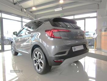 Used Renault Captur 2023 for sale - 78855734: Photo
