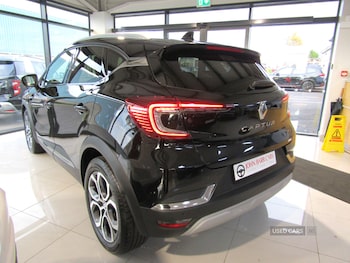 Used Renault Captur 2024 for sale - 76539289: Photo