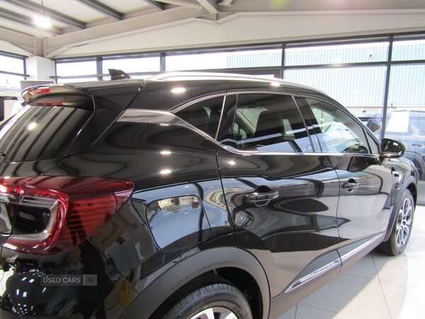 Used Renault Captur 2024 for sale - 76539289: Photo 32