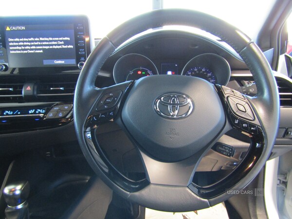 Used Toyota C-HR 2022 for sale - 76702835: Photo 11