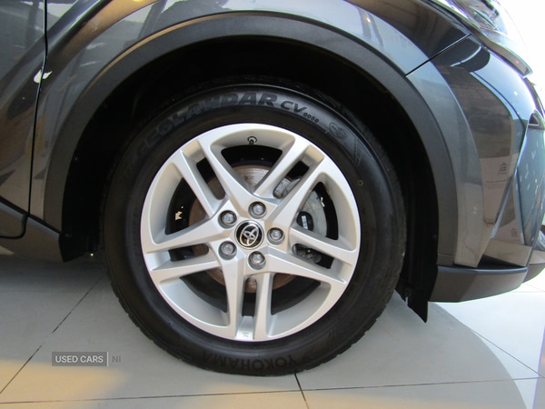 Used Toyota C-HR 2023 for sale - 77497735: Photo 9