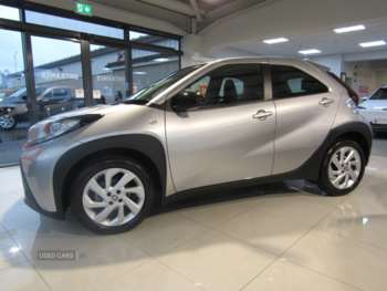 2023 - 1.0 VVT-i Pure 5dr