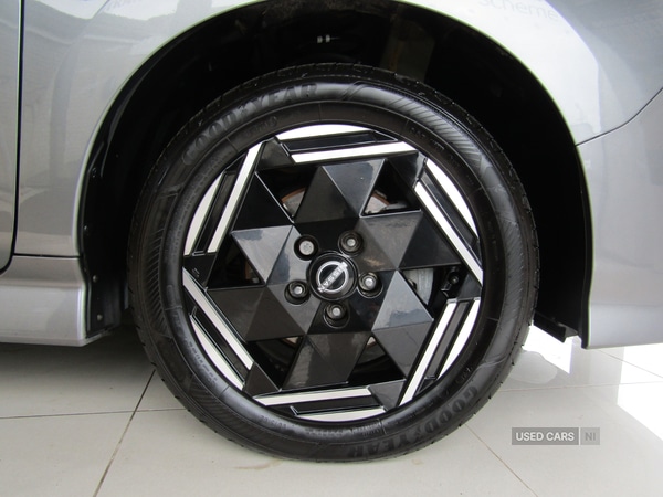 Used Nissan Leaf 2023 for sale - 78185999: Photo 8