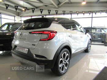 Used Renault Captur 2023 for sale - 78663149: Photo