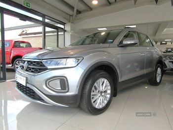 Used Volkswagen T-Roc 2023 for sale - 79426957: Photo