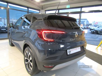 Used Renault Captur 2024 for sale - 77412736: Photo