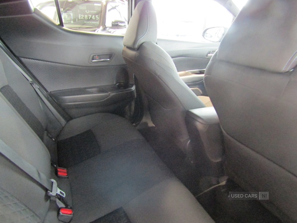 Used Toyota C-HR 2022 for sale - 76110053: Photo 11