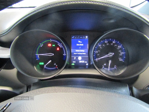 Used Toyota C-HR 2022 for sale - 76110053: Photo 14