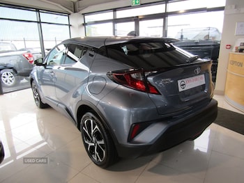 Used Toyota C-HR 2022 for sale - 76110053: Photo