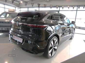 Used Renault Megane E Tech 2024 for sale - 79577993: Photo