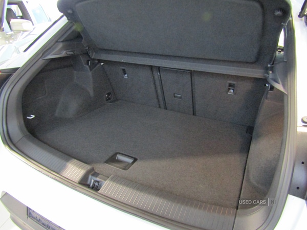 Used Volkswagen T-Roc for sale - 76772474: Photo 21