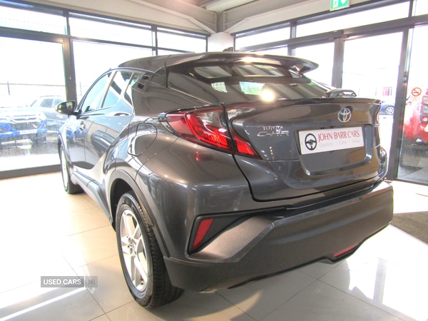Used Toyota C-HR 2023 for sale - 77770097: Photo 2