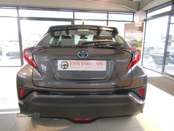 Used Toyota C-HR 2023 for sale - 77770097: Photo