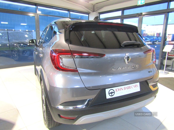 Used Renault Captur 2022 for sale - 77176021: Photo 2