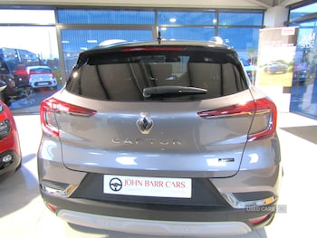 Used Renault Captur 2022 for sale - 77176021: Photo