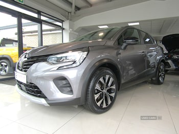 Used Renault Captur 2023 for sale - 79317950: Photo