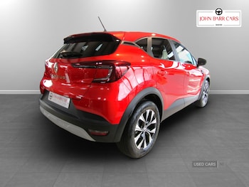 Used Renault Captur 2023 for sale - 77697224: Photo