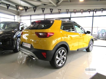 Used Kia Stonic 2023 for sale - 78823664: Photo