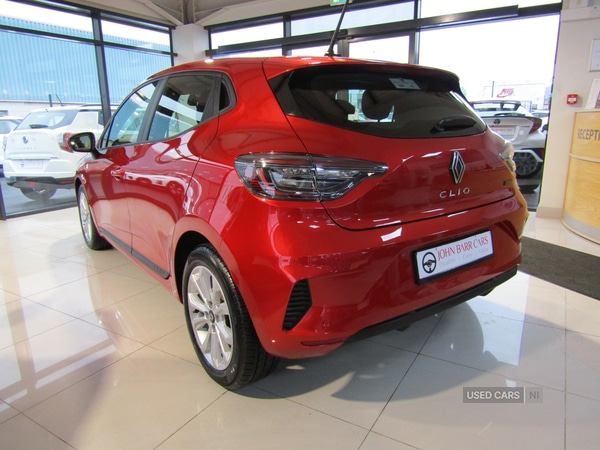 Used Renault Clio 2024 for sale - 76998744: Photo 2