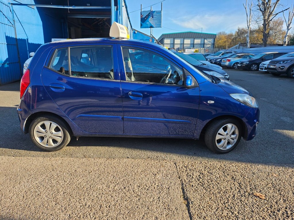 Used Hyundai i10 2012 for sale - 76642903: Photo 2