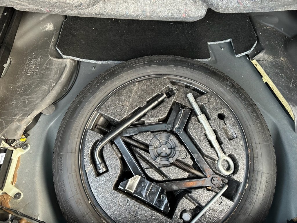 Used Volvo XC60 2012 for sale - 77770956: Photo 15