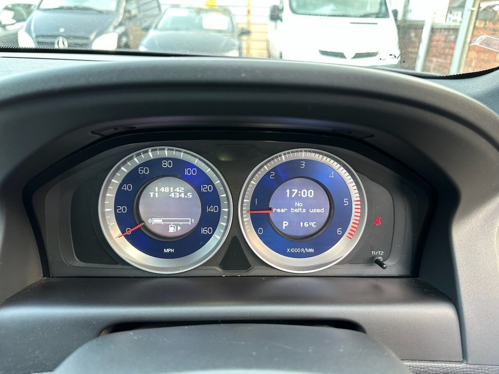 Used Volvo XC60 2012 for sale - 77770956: Photo 33