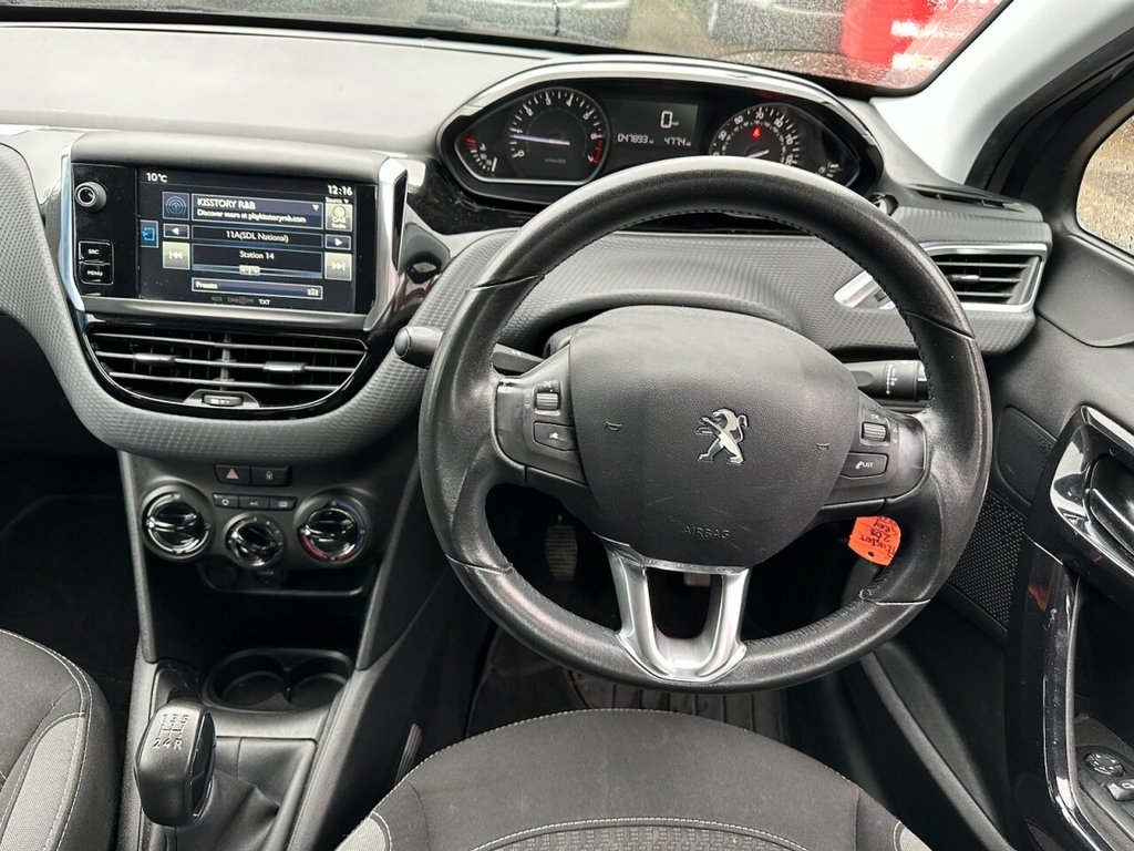 Used Peugeot 208 2016 for sale - 76590760: Photo 25