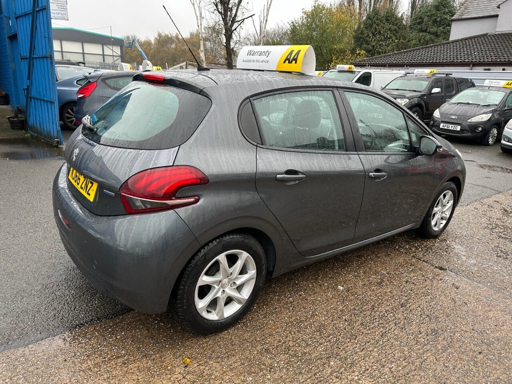 Used Peugeot 208 2016 for sale - 76590760: Photo 3