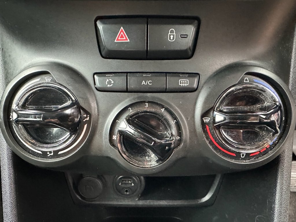 Used Peugeot 208 2016 for sale - 76590760: Photo 38