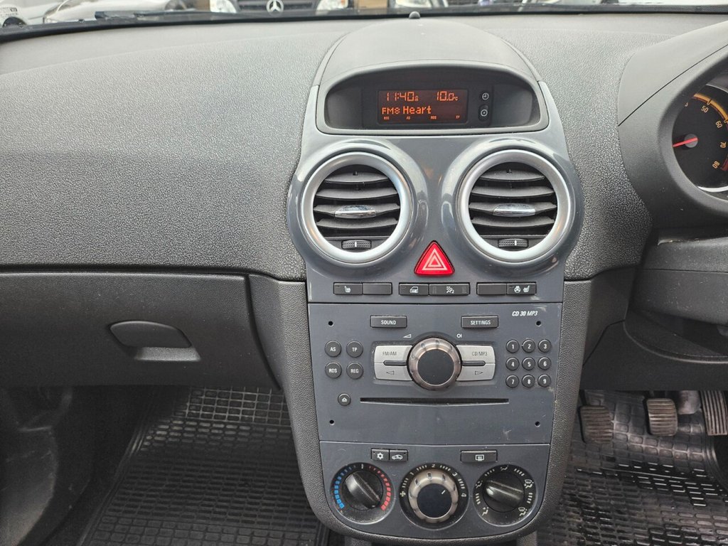 Used Vauxhall Corsa 2011 for sale - 77904758: Photo 12