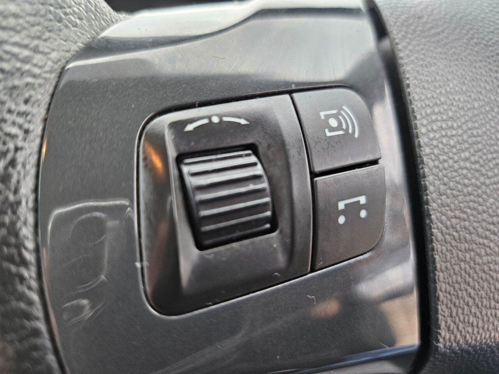 Used Vauxhall Corsa 2011 for sale - 77904758: Photo 14