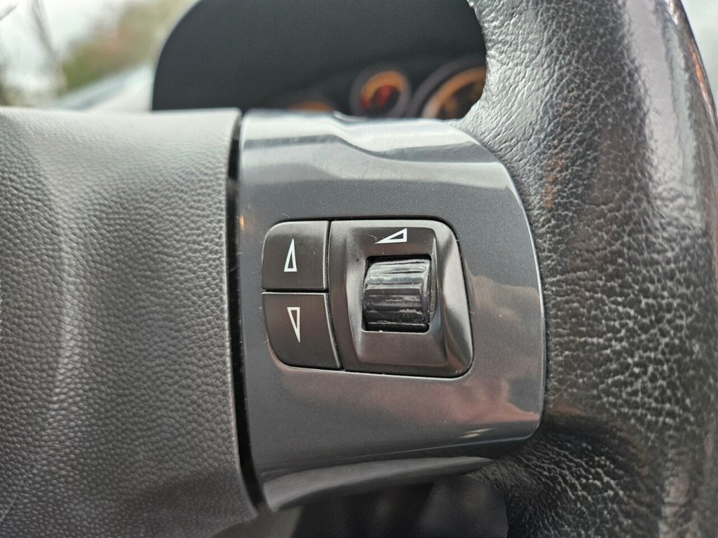 Used Vauxhall Corsa 2011 for sale - 77904758: Photo 15