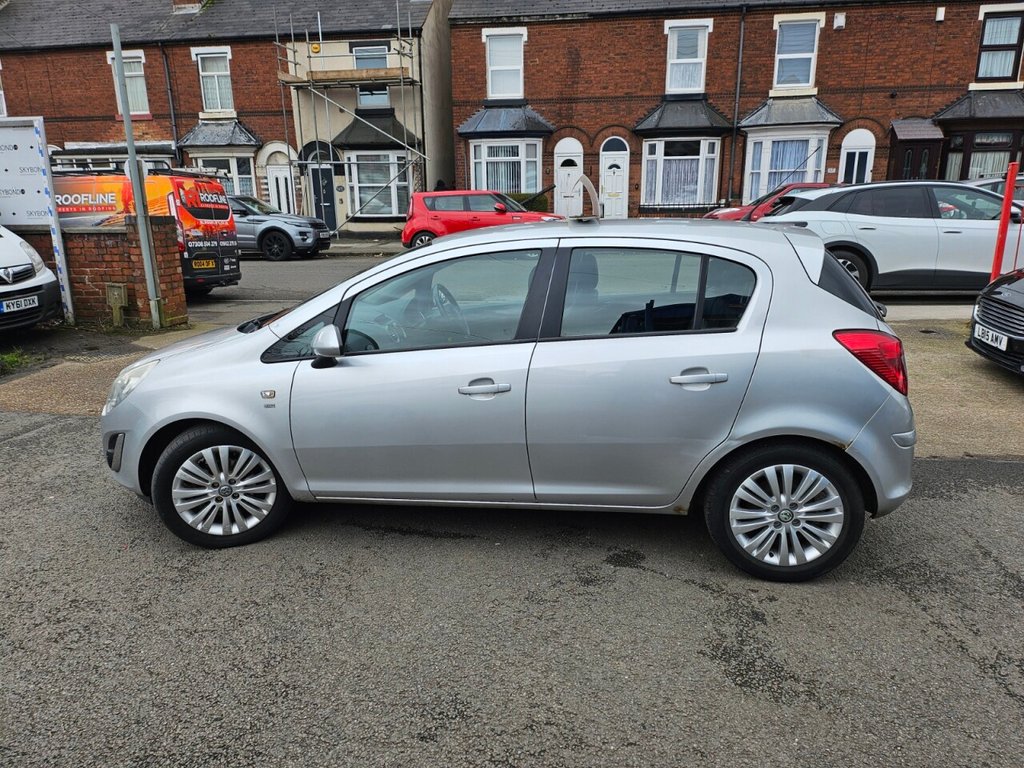 Used Vauxhall Corsa 2011 for sale - 77904758: Photo 6