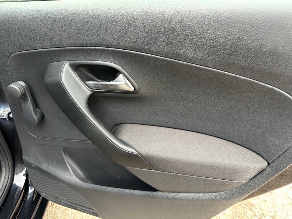 Used Volkswagen Polo 2014 for sale - 77785908: Photo 16