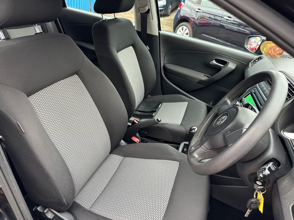 Used Volkswagen Polo 2014 for sale - 77785908: Photo 18