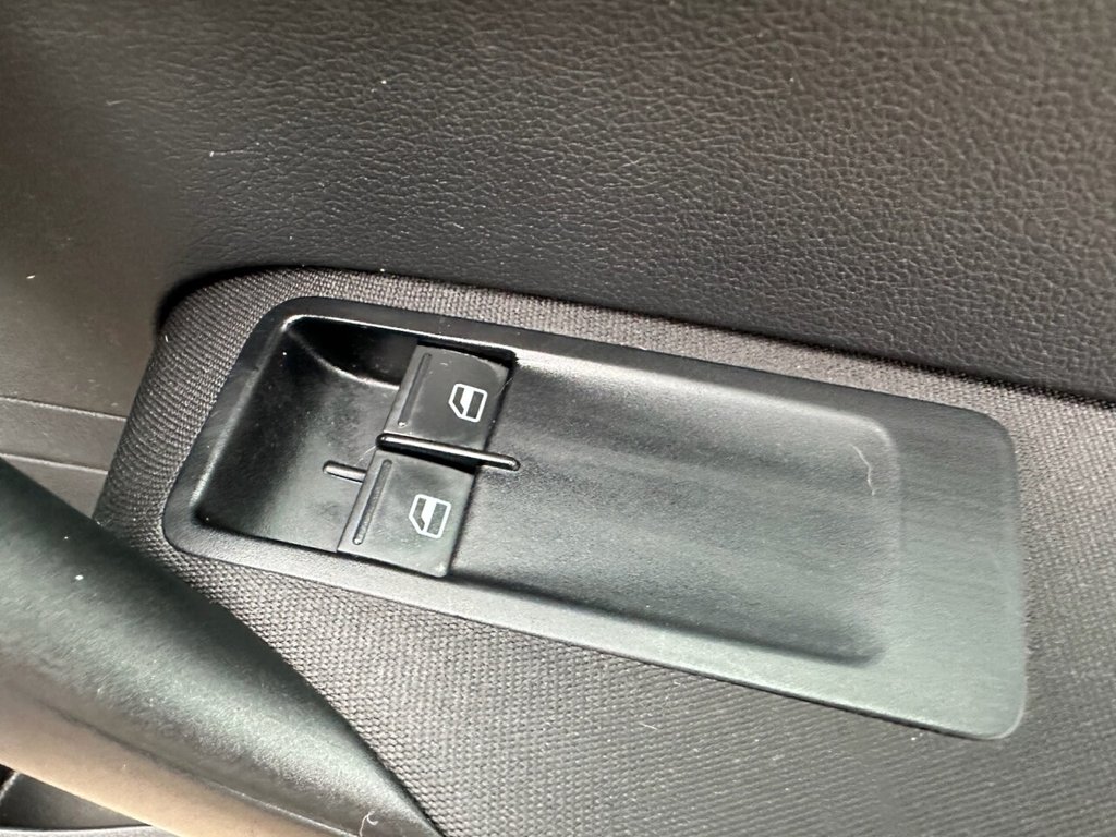 Used Volkswagen Polo 2014 for sale - 77785908: Photo 20