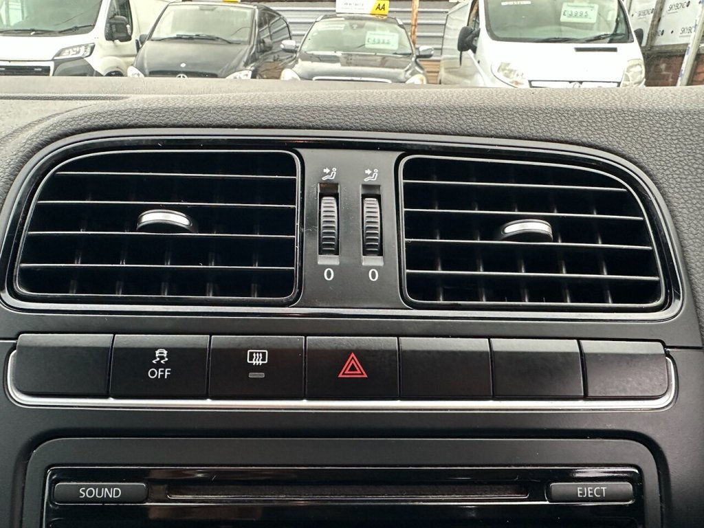 Used Volkswagen Polo 2014 for sale - 77785908: Photo 26