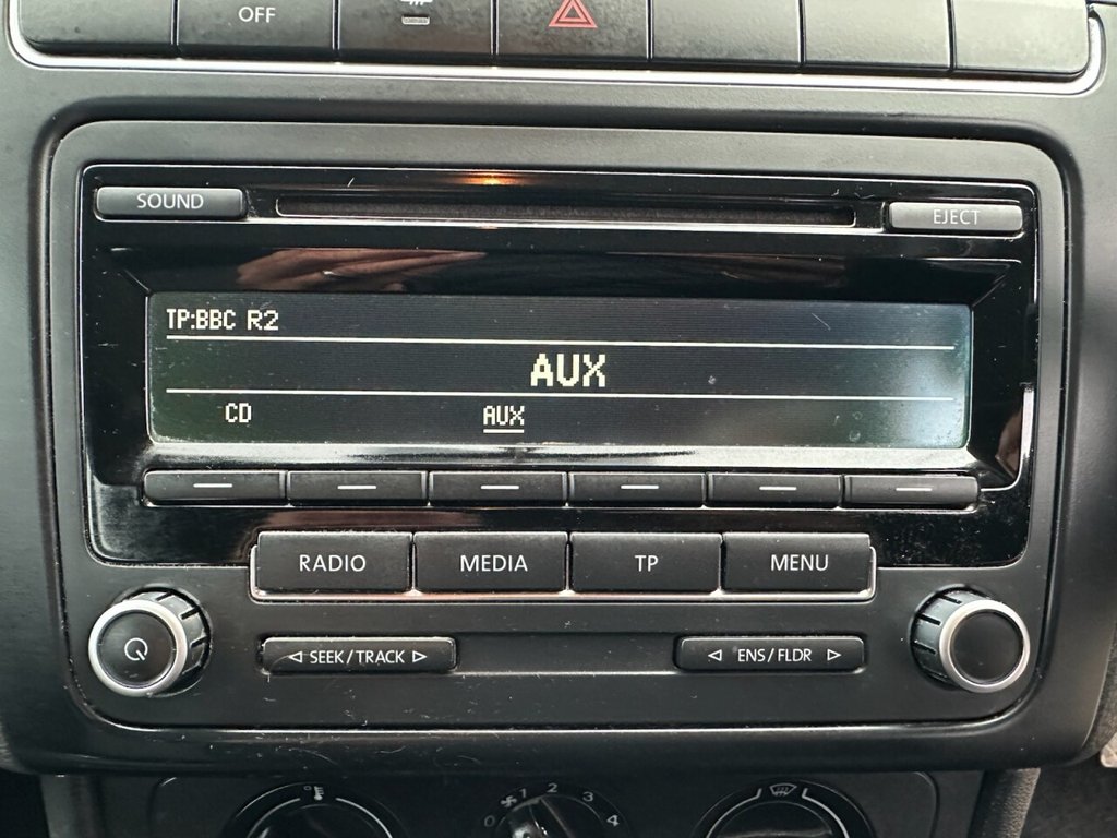 Used Volkswagen Polo 2014 for sale - 77785908: Photo 29