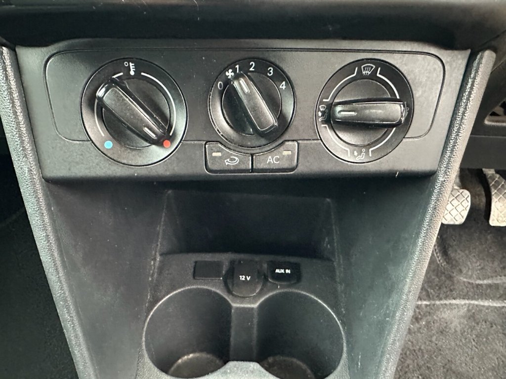 Used Volkswagen Polo 2014 for sale - 77785908: Photo 31