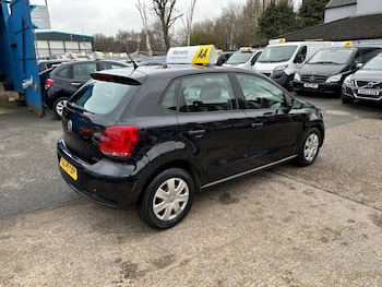 Used Volkswagen Polo 2014 for sale - 77785908: Photo