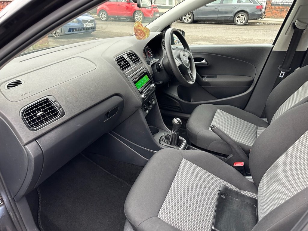 Used Volkswagen Polo 2014 for sale - 77785908: Photo 41