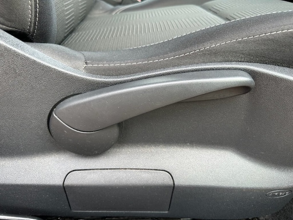 Used Renault Clio 2010 for sale - 76014836: Photo 19