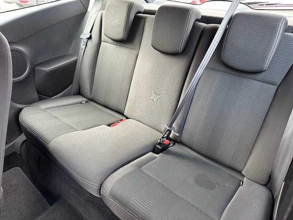 Used Renault Clio 2010 for sale - 76014836: Photo 44