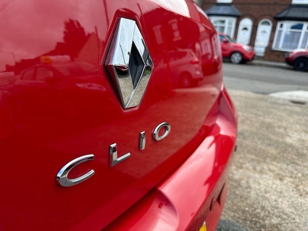 Used Renault Clio 2010 for sale - 76014836: Photo 46