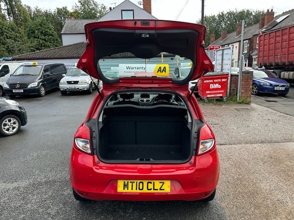 Used Renault Clio 2010 for sale - 76014836: Photo 9