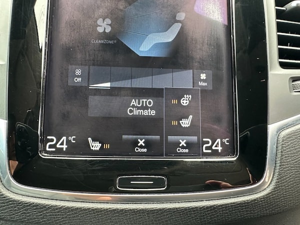 Used Volvo XC90 2015 for sale - 76235469: Photo 47
