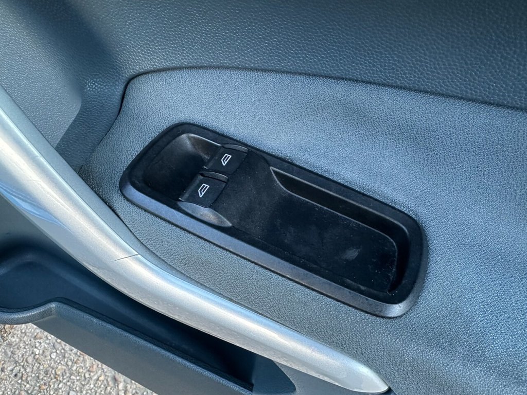 Used Ford Fiesta 2010 for sale - 77706126: Photo 22