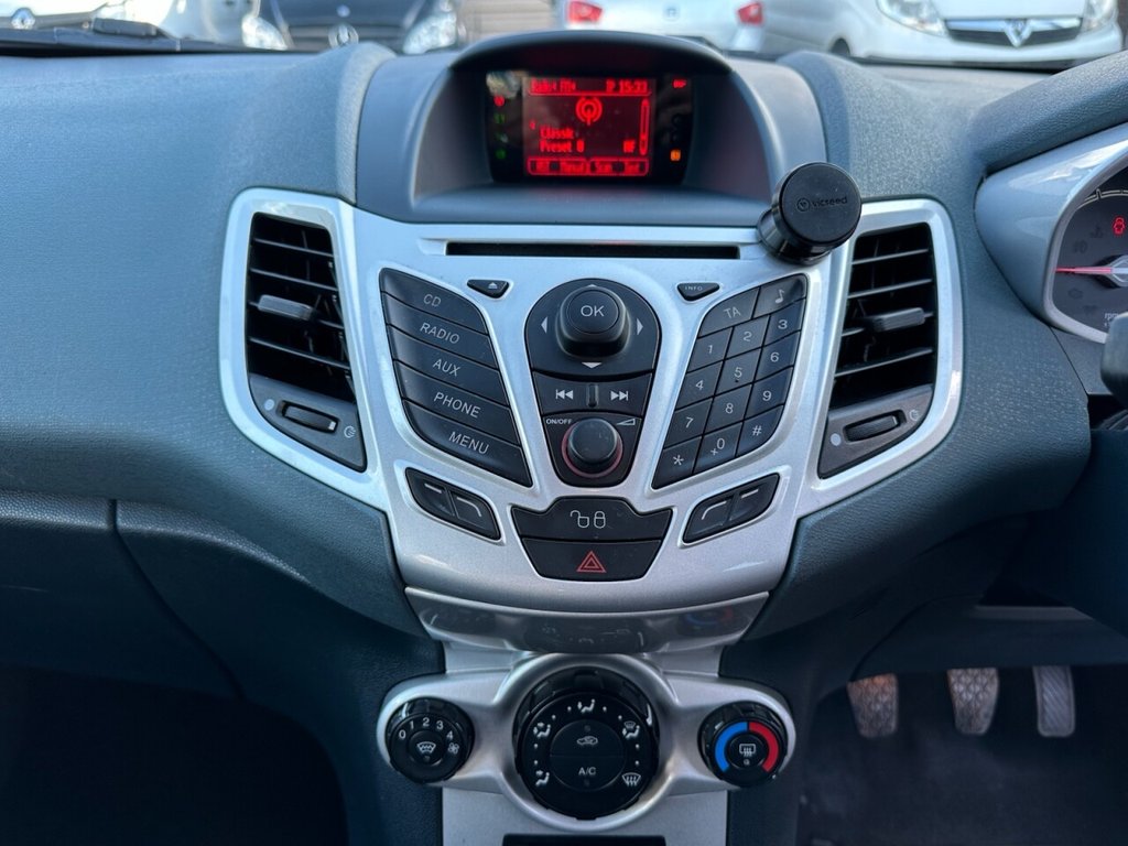 Used Ford Fiesta 2010 for sale - 77706126: Photo 29