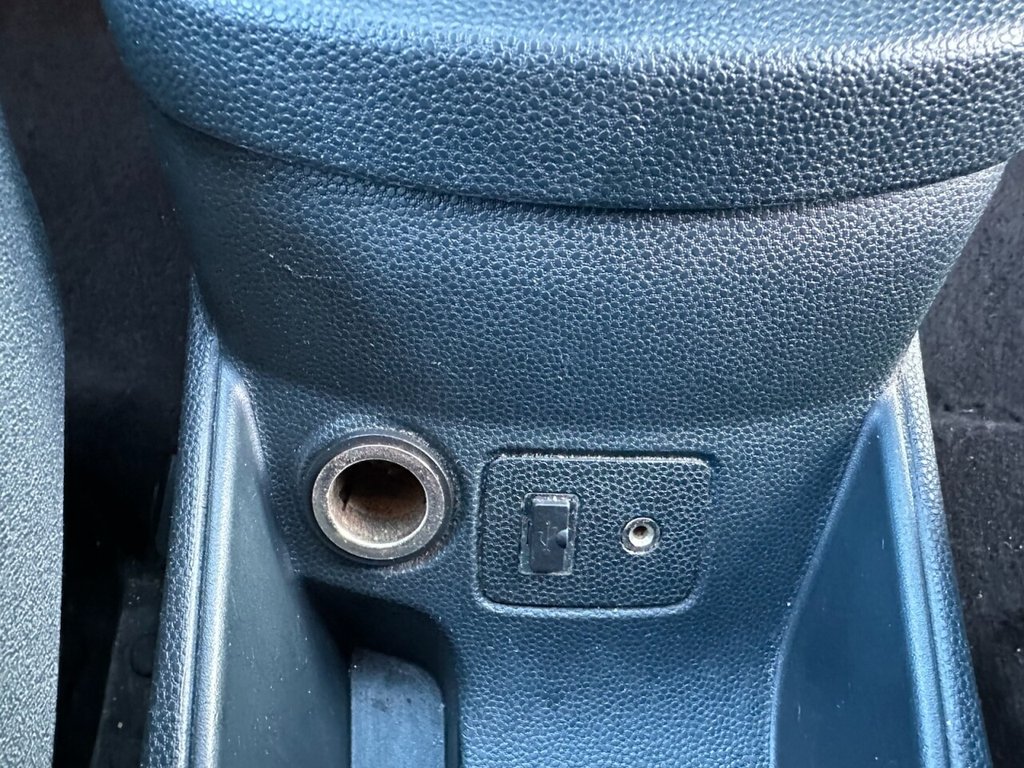 Used Ford Fiesta 2010 for sale - 77706126: Photo 36